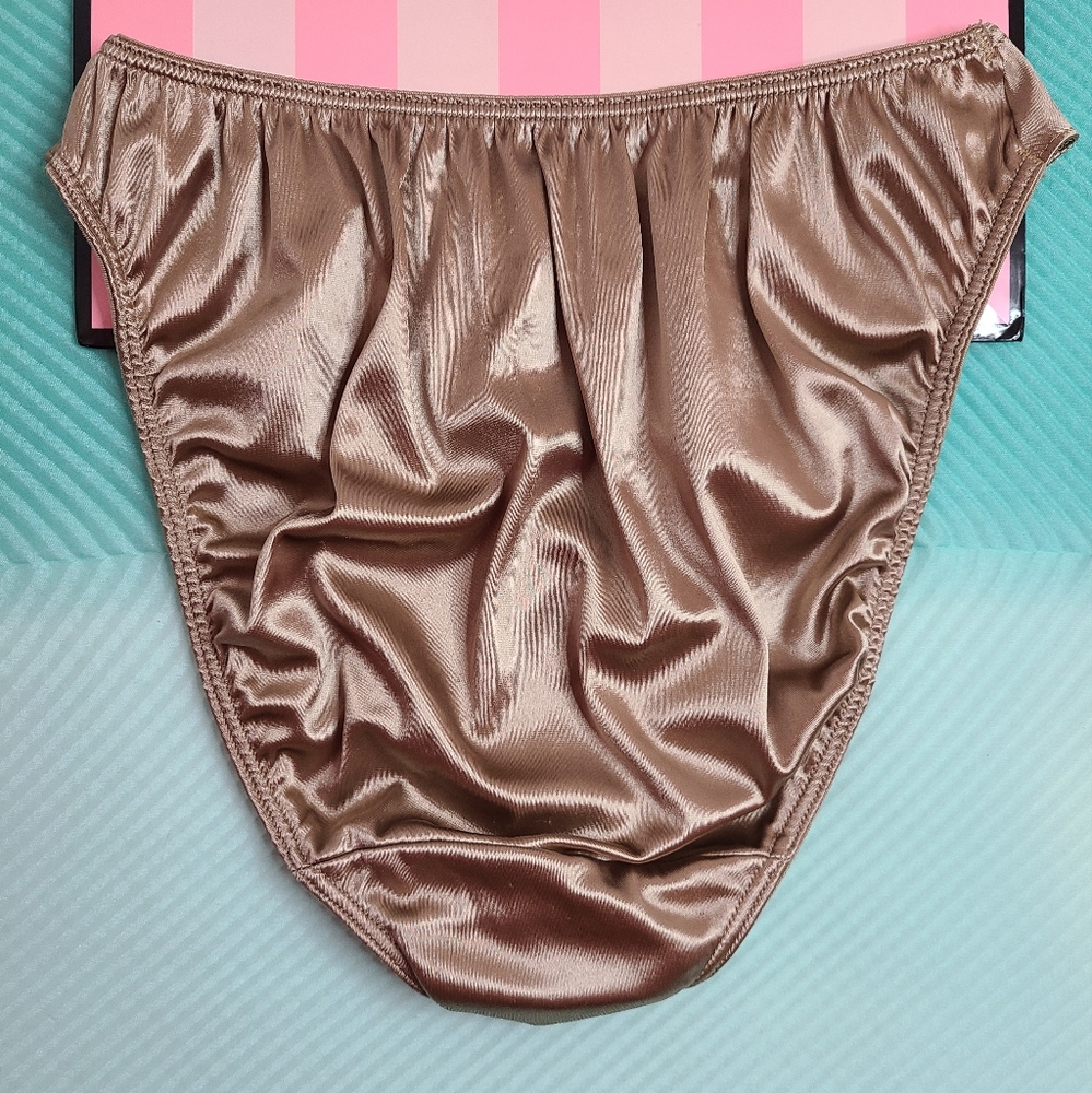 VTG Victoria's Secret Second Skin Satin Flutter Bikini Panty Size Lg - Picture 3 of 6
